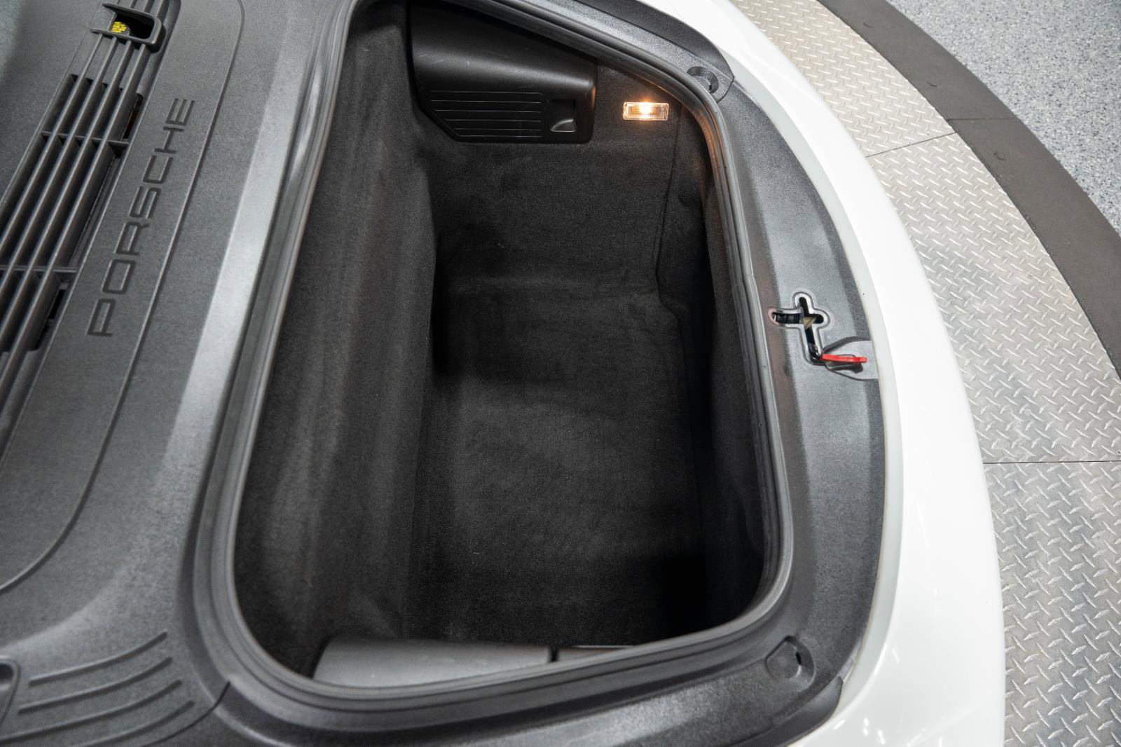 Used 2018 Porsche 911 Carrera GTS image 54