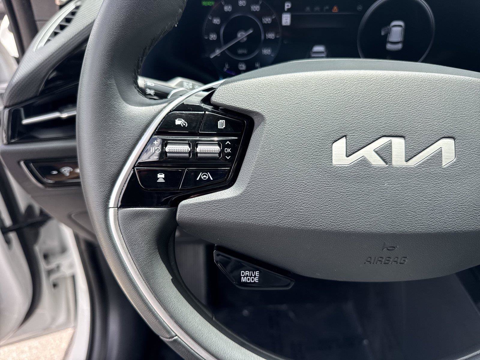 Used 2024 Kia Niro Wind FWD image 9