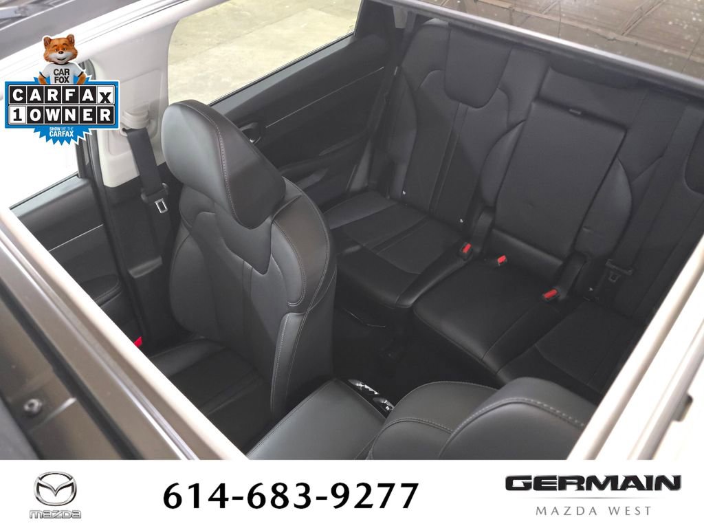 Used 2025 Kia Sorento S w/ Panoramic Sunroof Package image 23