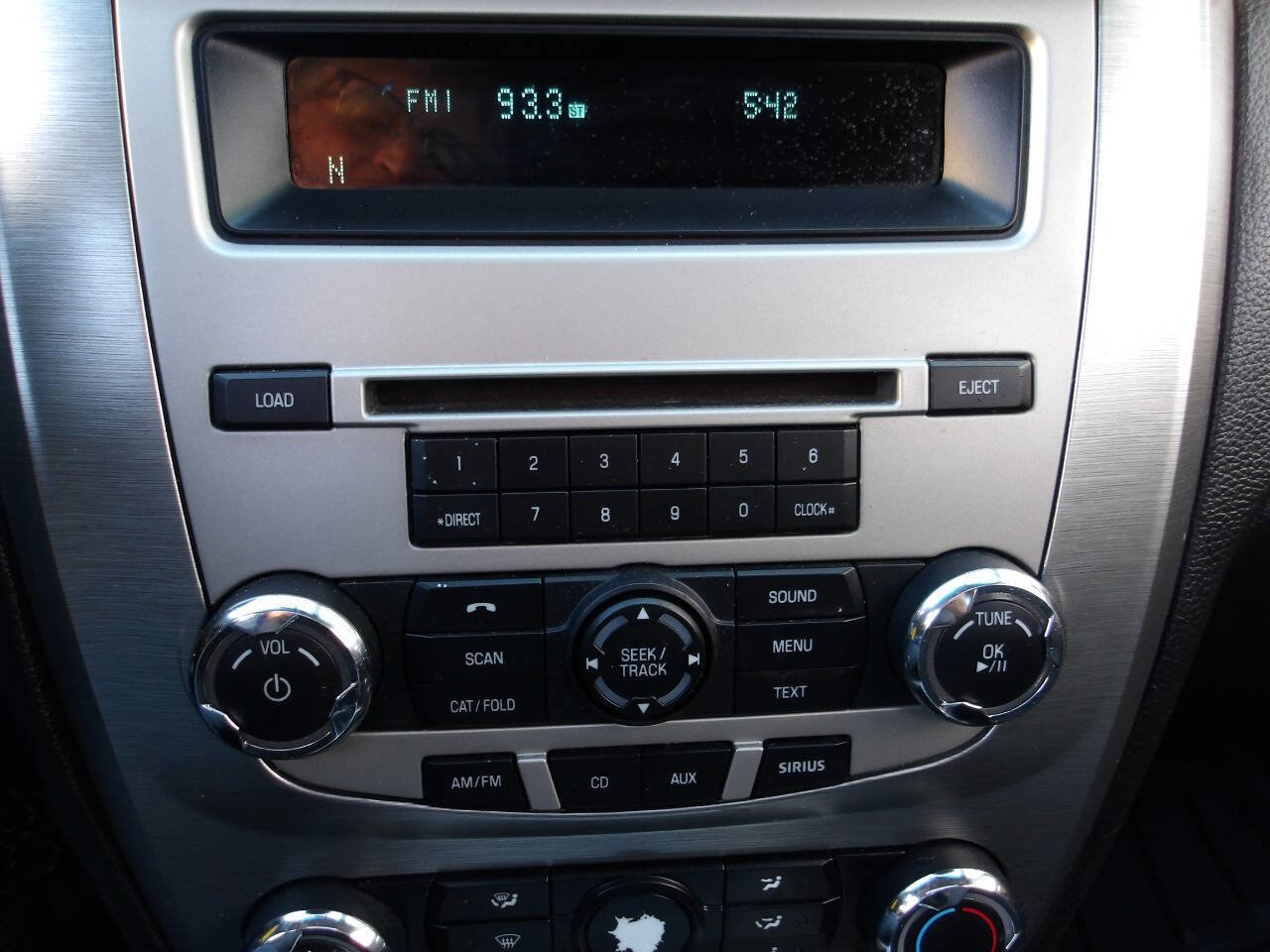 Used 2011 Ford Fusion SE w/ 202A Rapid Spec Order Code FWD image 13