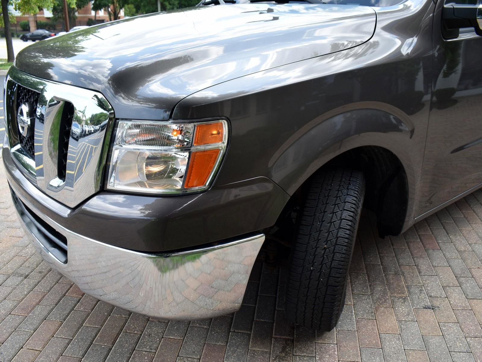 Used 2016 Nissan NV 3500 SV w/ SV Technology Package image 7