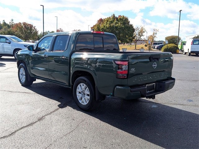 Used 2022 Nissan Frontier SV image 5