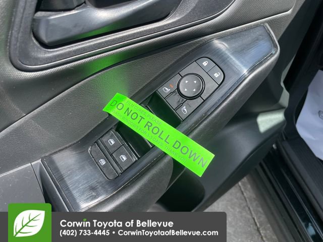 Used 2024 Nissan Rogue S image 19