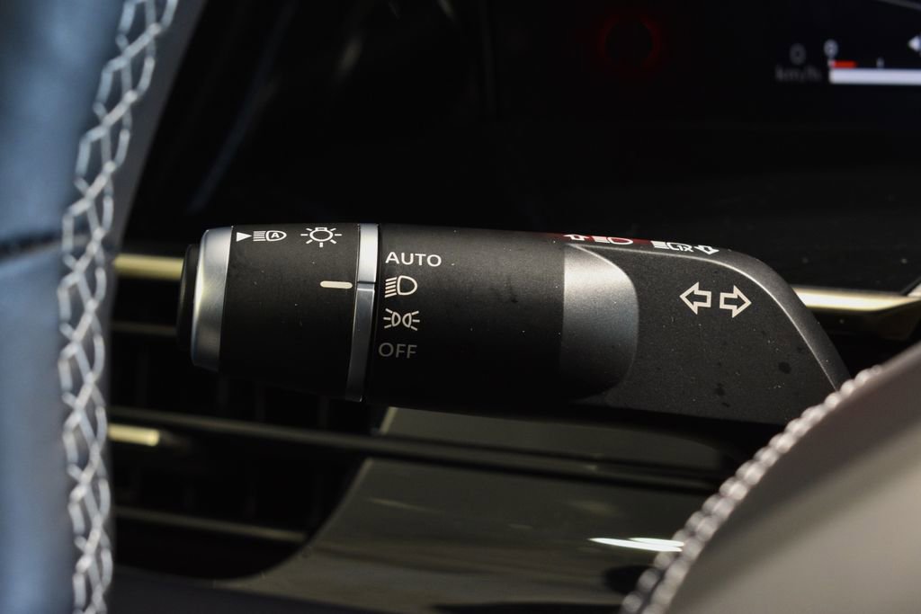 Certified 2026 INFINITI QX80 4WD w/ Sport Exterior Package image 18