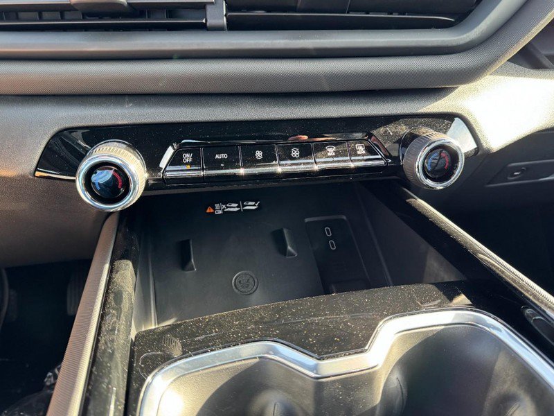 New 2026 Chevrolet Silverado EV LT AWD/4WD image 15