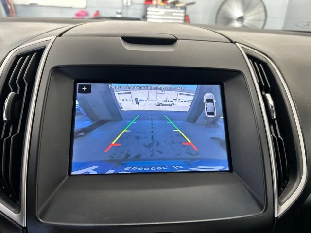 Used 2019 Ford Edge SEL w/ Equipment Group 201A AWD/4WD image 13