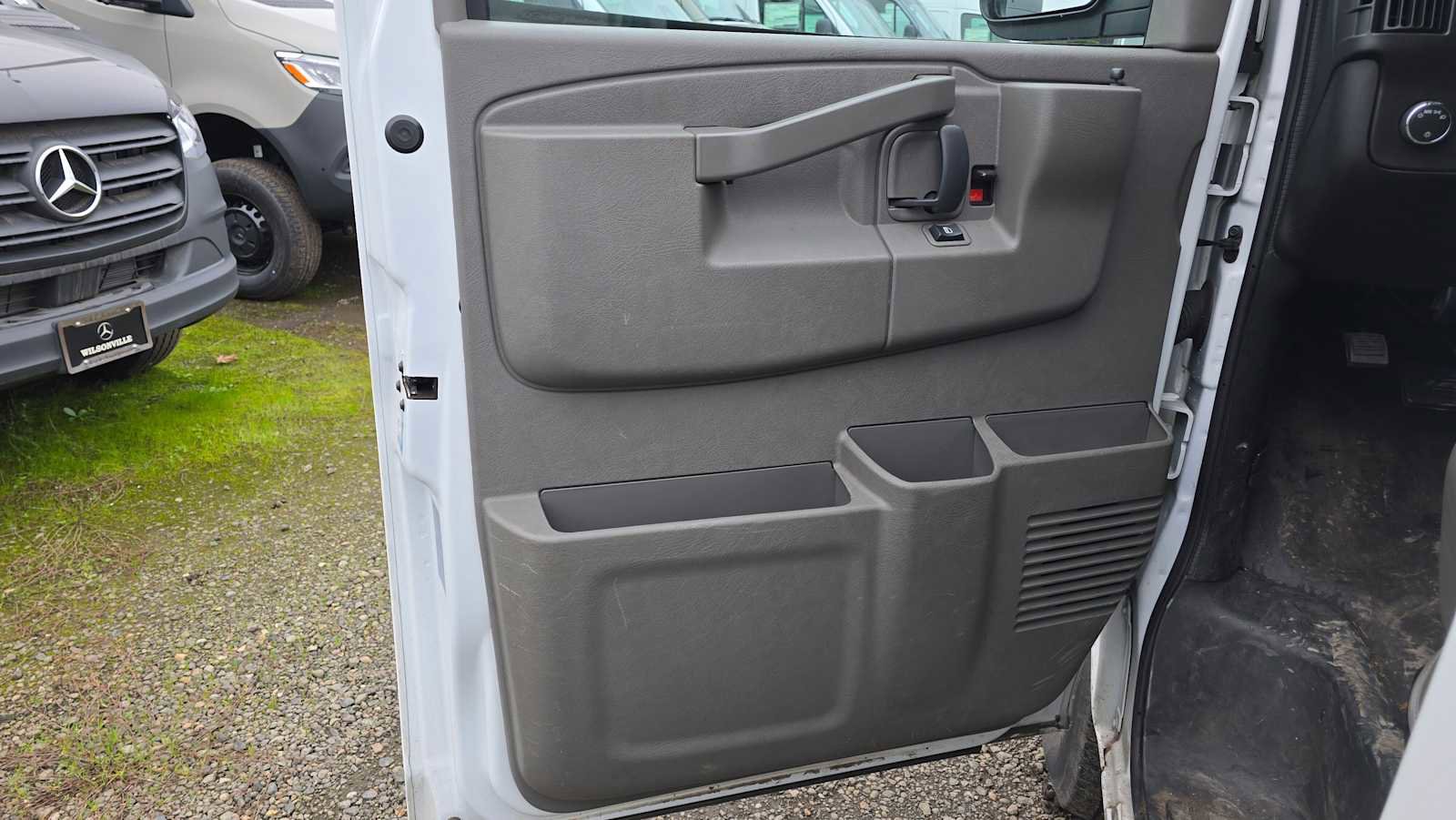 Used 2023 Chevrolet Express 2500 w/ Driver Convenience Package image 20