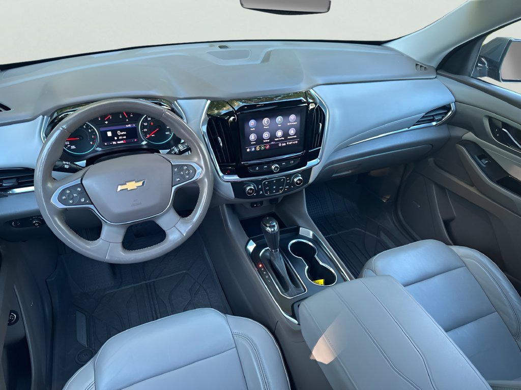 Used 2020 Chevrolet Traverse LT w/ LT Premium Package AWD/4WD image 10