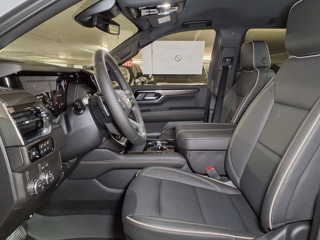 New 2026 GMC Yukon Elevation w/ LPO, Floor Liner Package RWD image 15