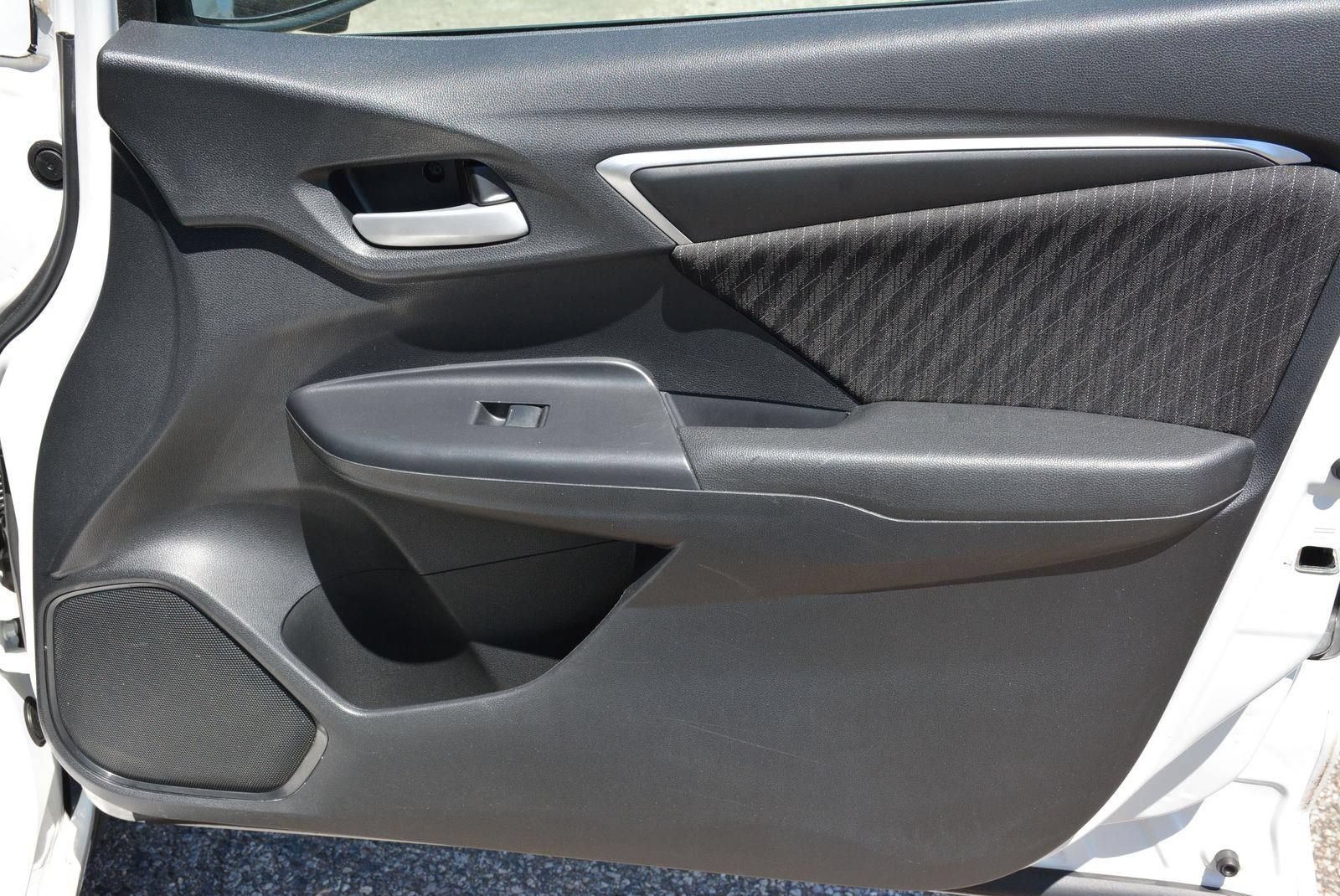 Used 2018 Honda Fit EX image 21