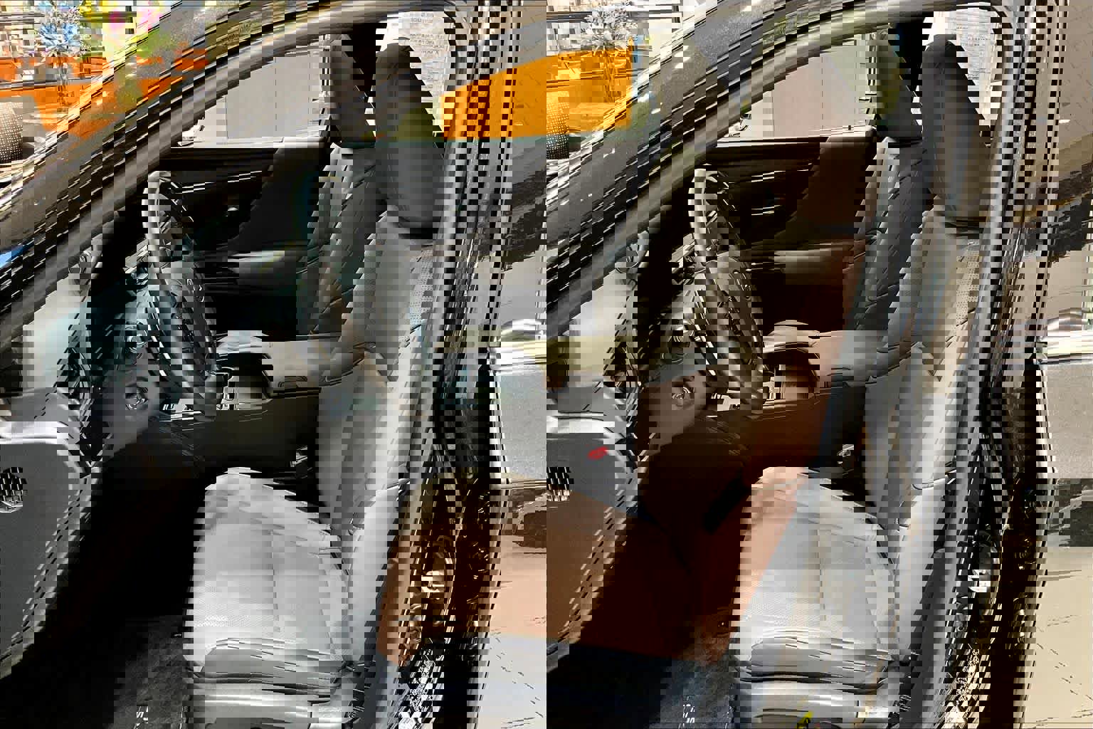 Used 2024 Lexus ES 350 w/ Premium Package image 7