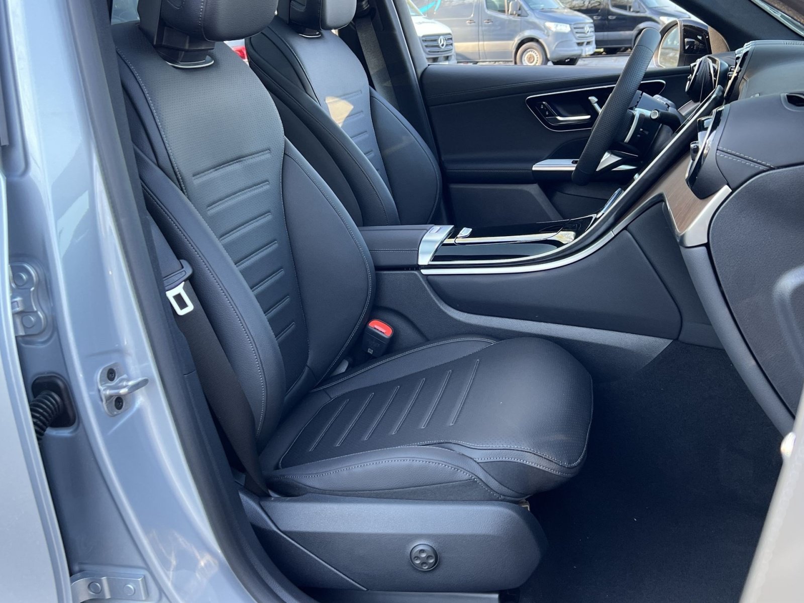 New 2026 Mercedes-Benz GLC 300 4MATIC image 26