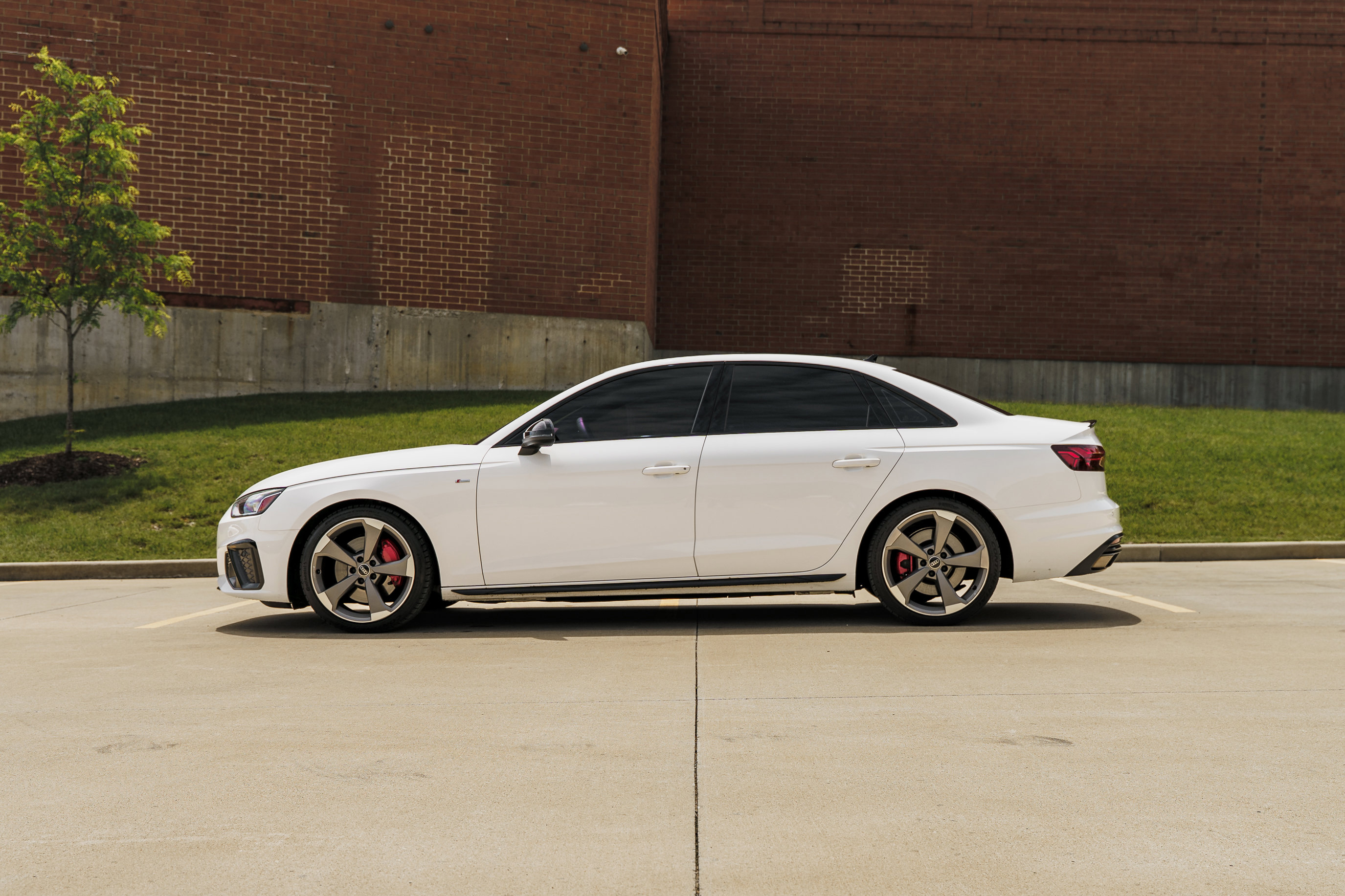 Used 2023 Audi A4 2.0T Premium Plus w/ Premium Plus Package AWD/4WD image 6