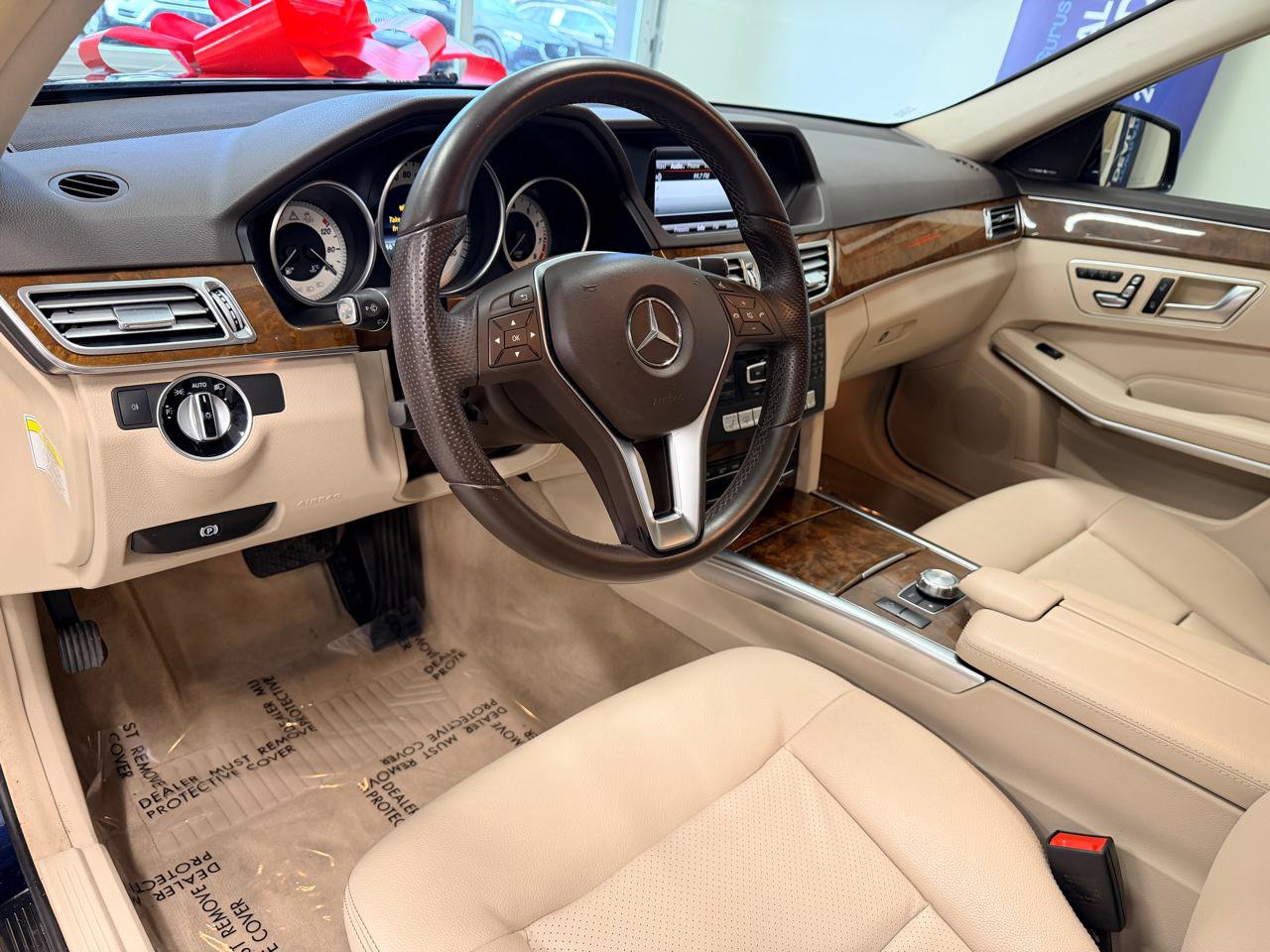 Used 2014 Mercedes-Benz E 350 E350 Sedan image 16