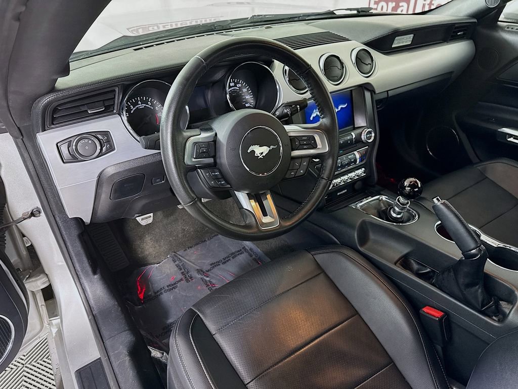 Used 2016 Ford Mustang GT Premium image 16