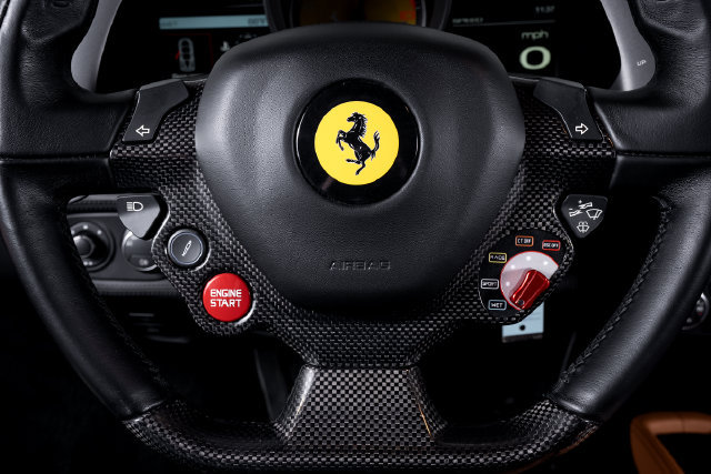 Certified 2012 Ferrari 458 Italia Coupe RWD image 33