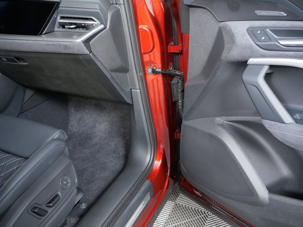 New 2026 Audi SQ5 Premium Plus AWD/4WD image 22