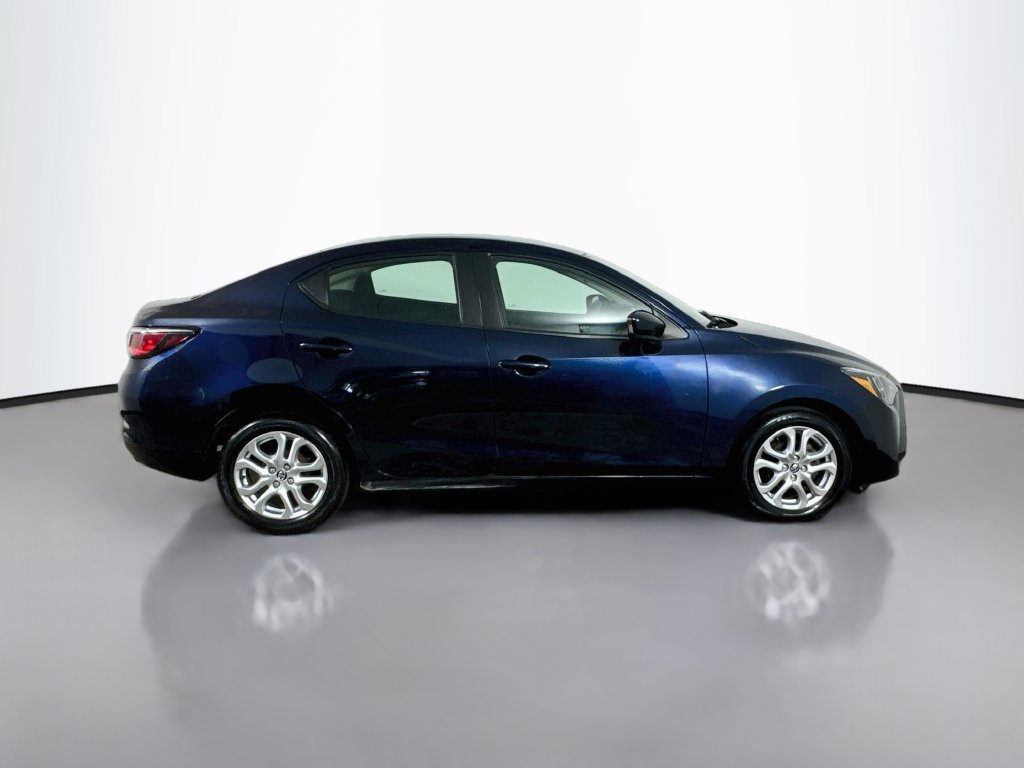 Used 2018 Toyota Yaris iA FWD image 9