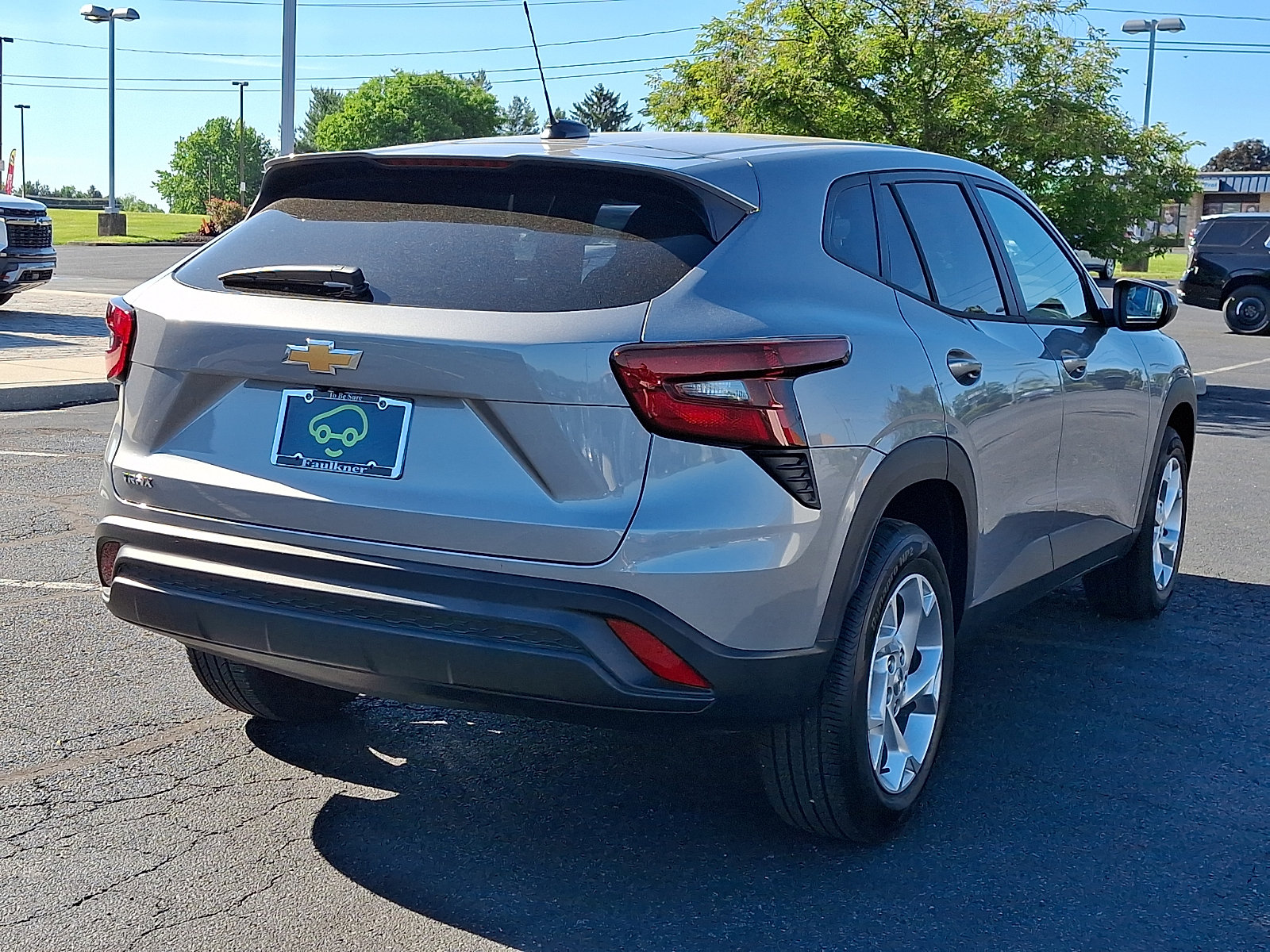 Certified 2025 Chevrolet Trax LS w/ LS Convenience Package FWD image 6