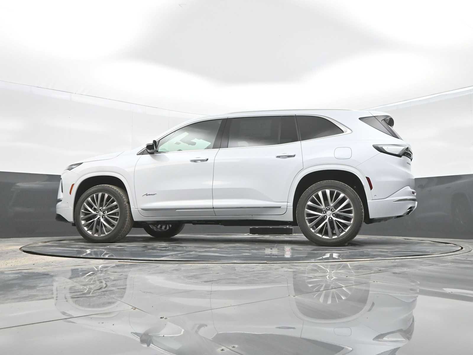 New 2026 Buick Enclave Avenir w/ Super Cruise Package image 32
