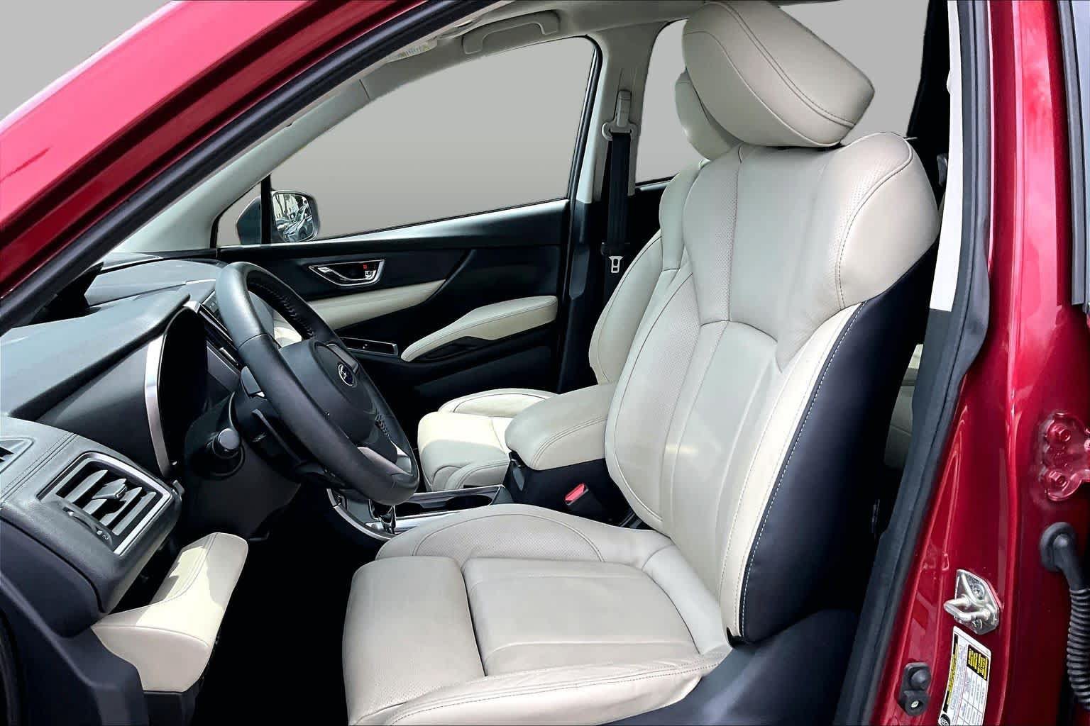 Used 2019 Subaru Ascent Limited w/ Popular Package #3 AWD/4WD image 8