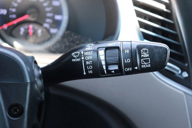 Used 2016 Hyundai Santa Fe SE FWD image 23