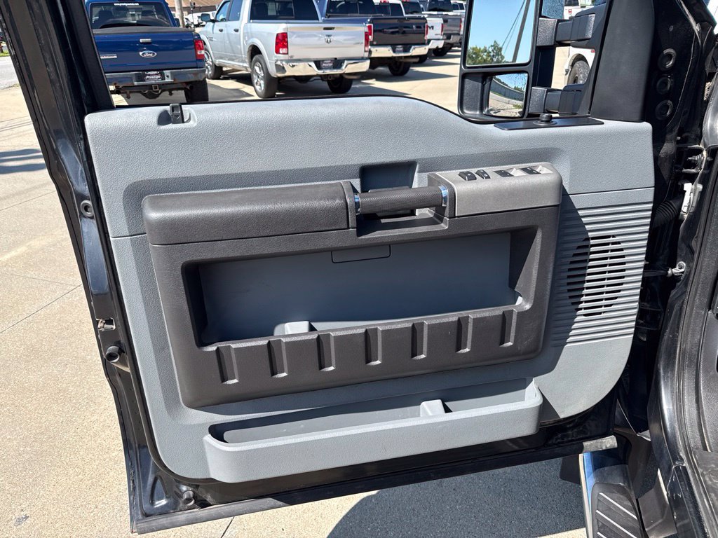 Used 2015 Ford F350 XLT w/ FX4 4x4 Off Road Package image 18