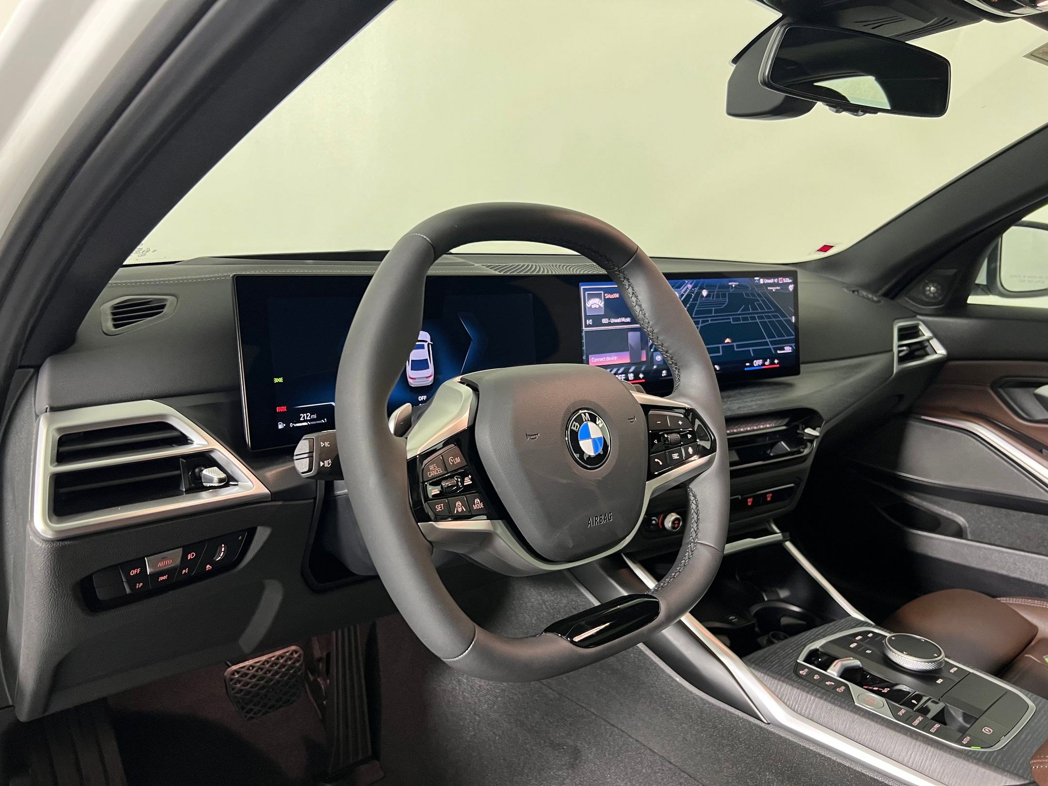 New 2025 BMW 330i xDrive Sedan w/ Premium Package AWD/4WD image 4