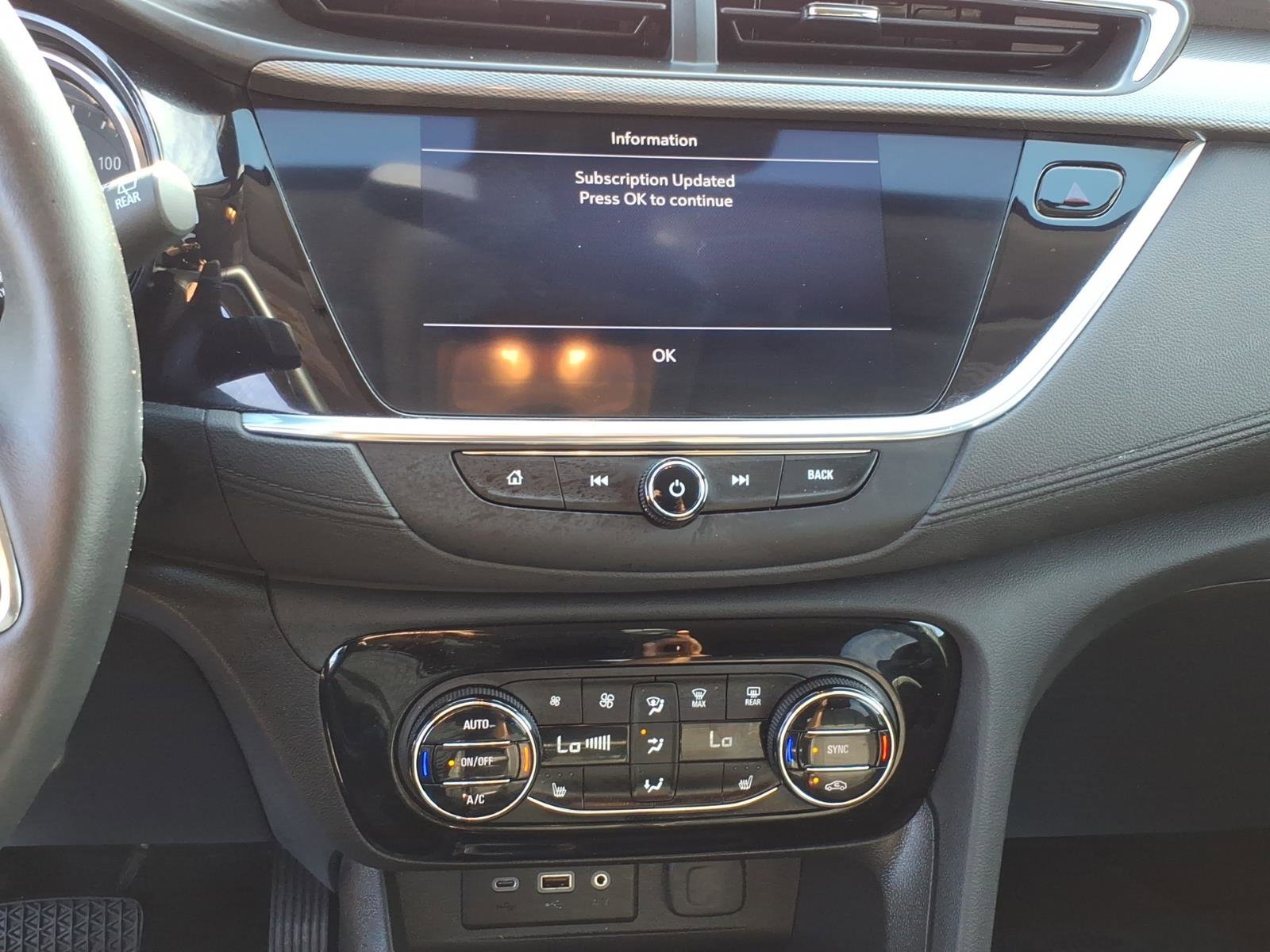 Certified 2023 Buick Encore GX Select image 19