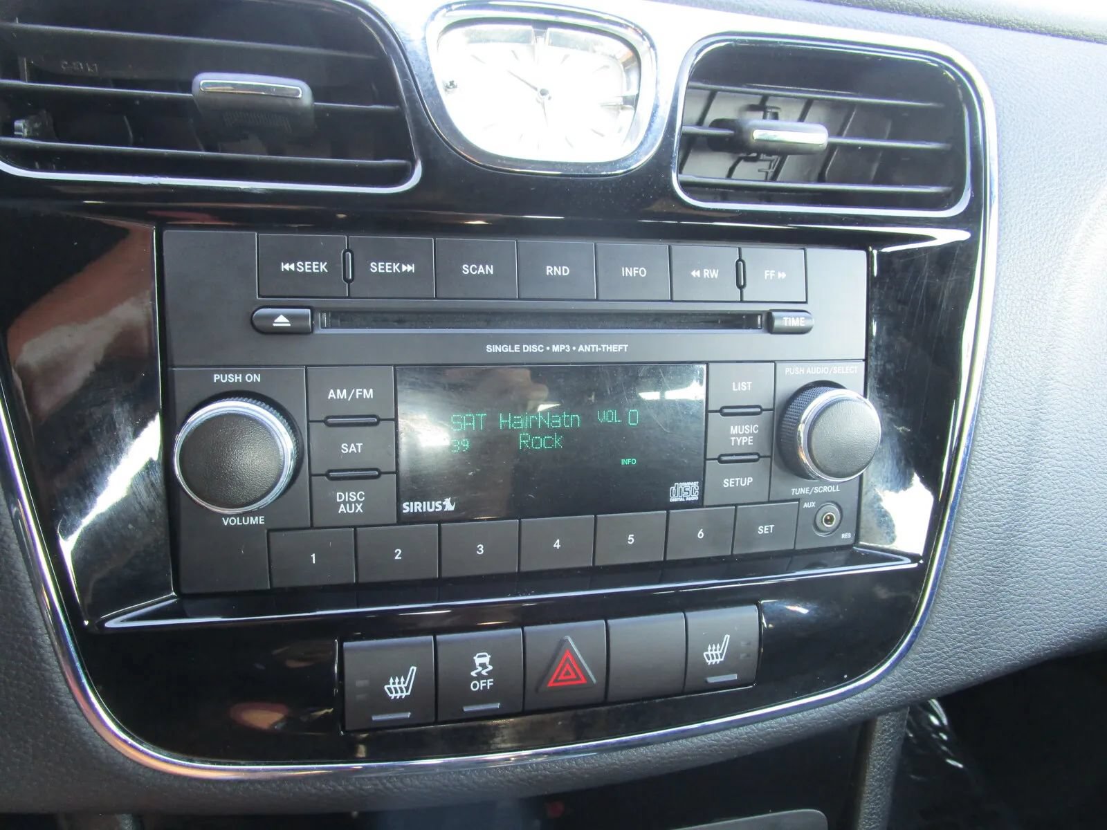 Used 2013 Chrysler 200 Touring w/ Cold Weather Group FWD image 11