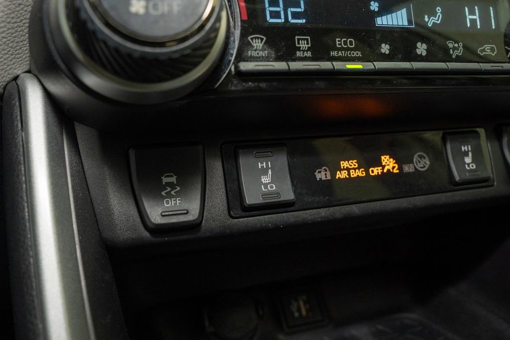 Used 2024 Toyota RAV4 XLE Premium image 16