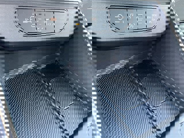 Used 2026 Kia Carnival SX Prestige image 19