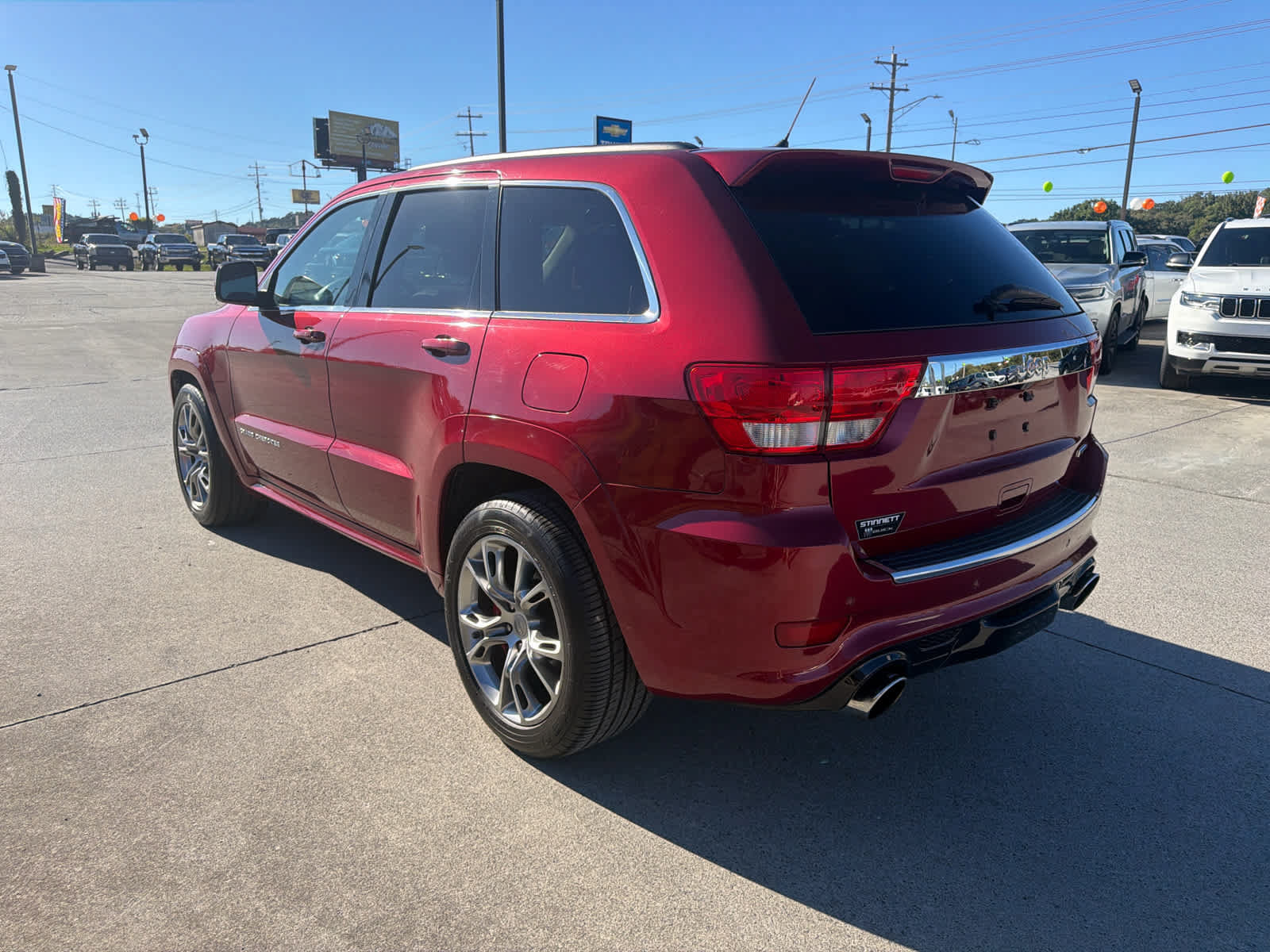 Used 2012 Jeep Grand Cherokee SRT8 w/ Luxury Group II AWD/4WD image 9