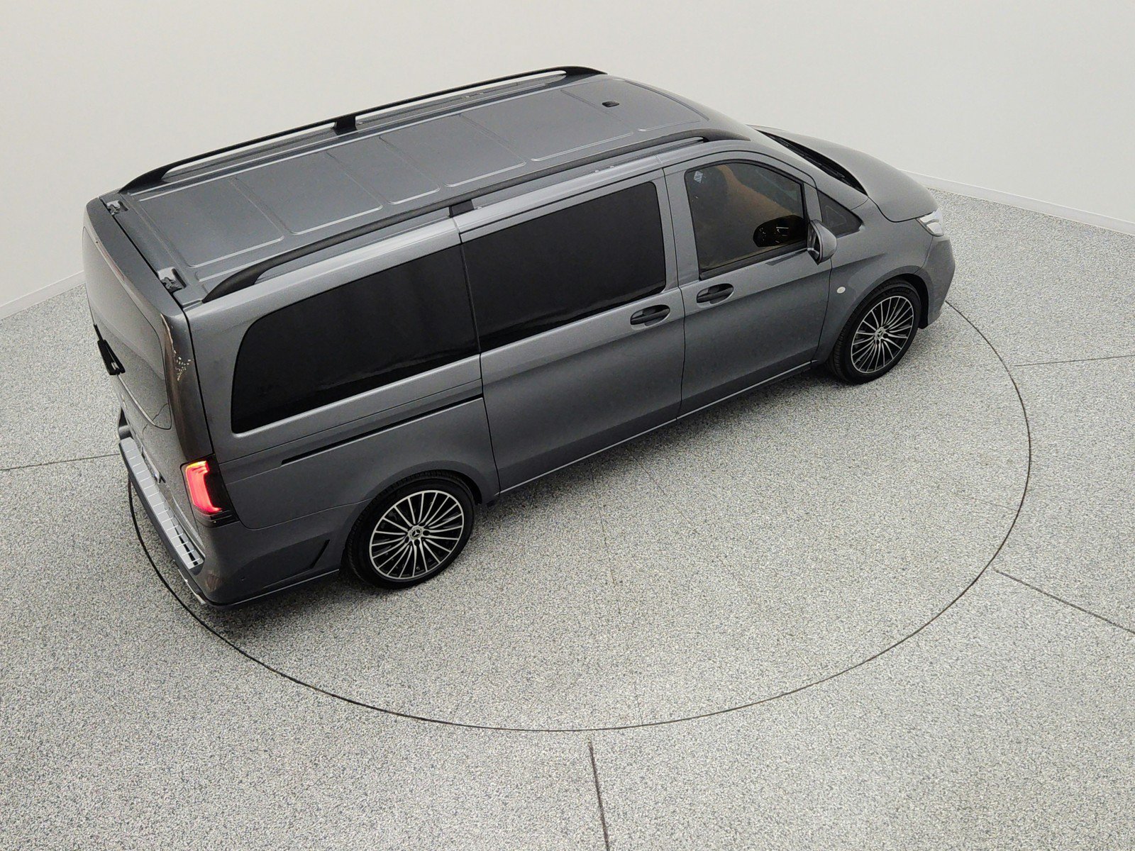 Used 2022 Mercedes-Benz Metris Passenger image 13
