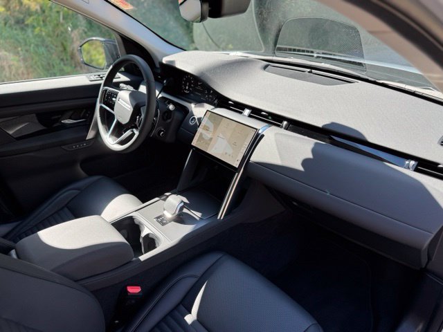 Used 2024 Land Rover Discovery Sport S AWD/4WD image 19