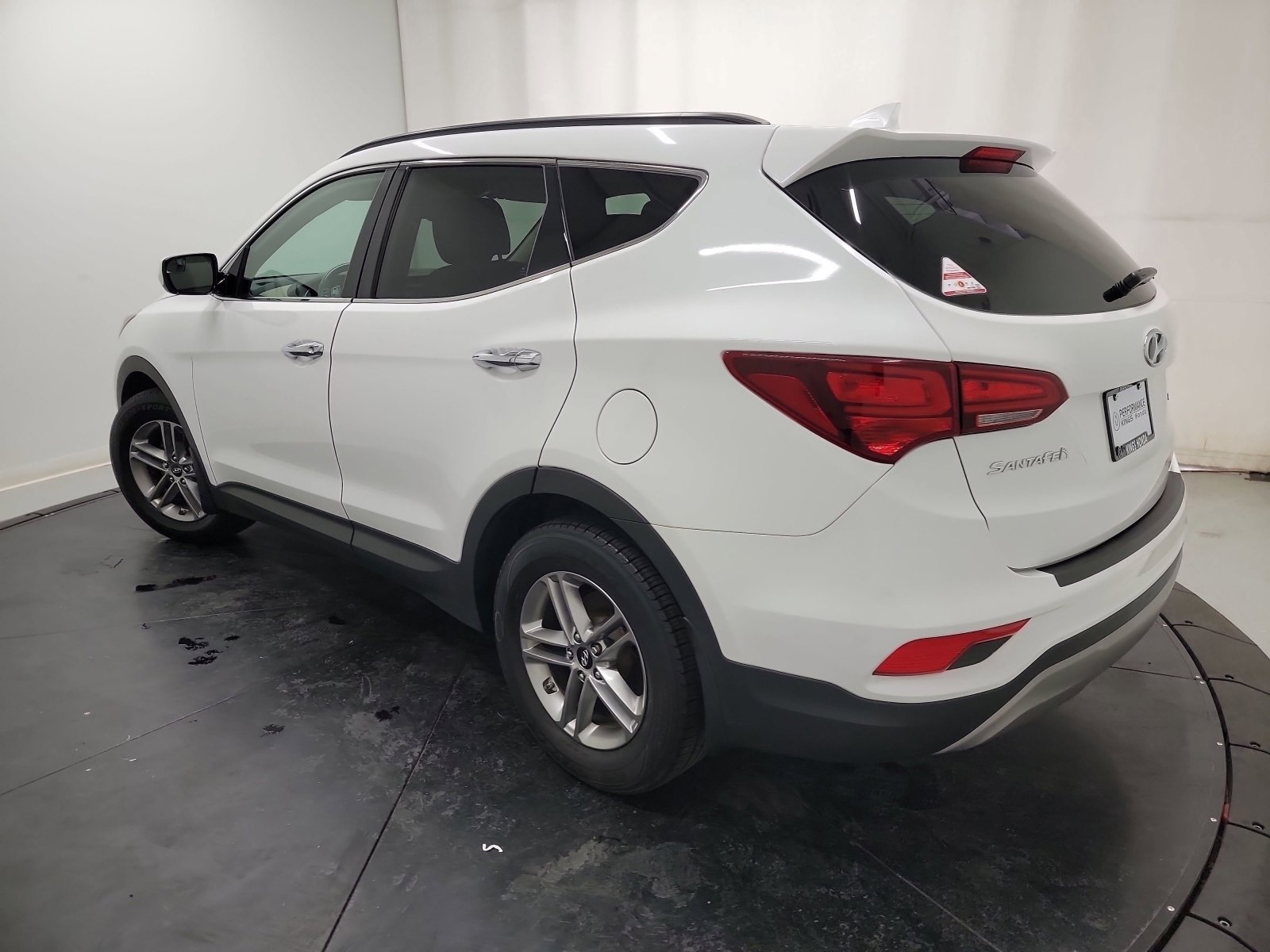 Used 2017 Hyundai Santa Fe Sport image 6