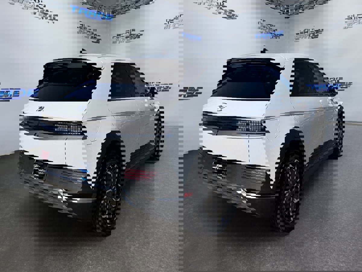 Used 2024 Hyundai Ioniq 5 SE image 5