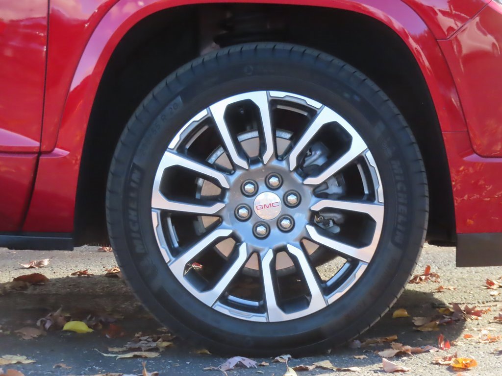 Certified 2023 GMC Acadia Denali w/ Denali Ultimate Package image 17