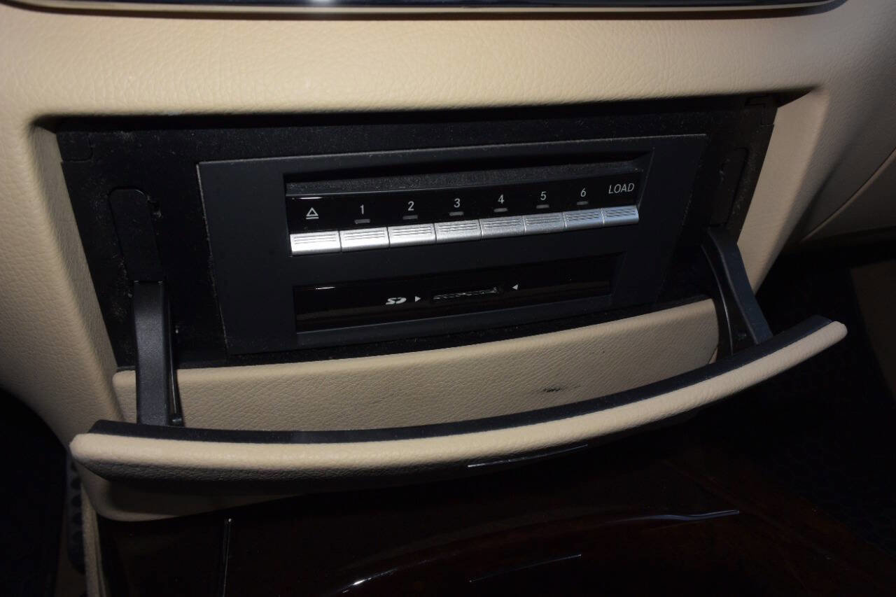 Used 2013 Mercedes-Benz S 550 image 26