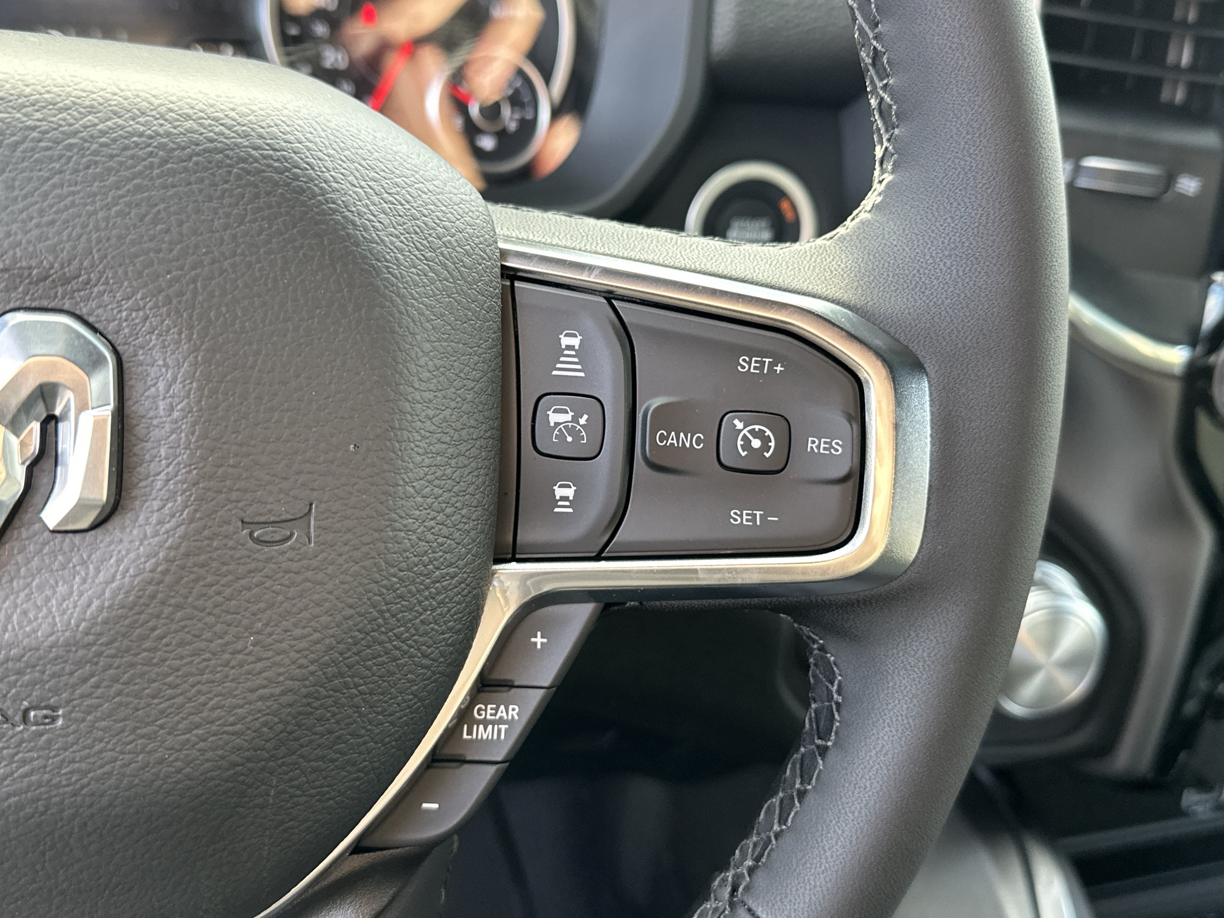New 2026 RAM 1500 Laramie w/ Night Edition AWD/4WD image 18