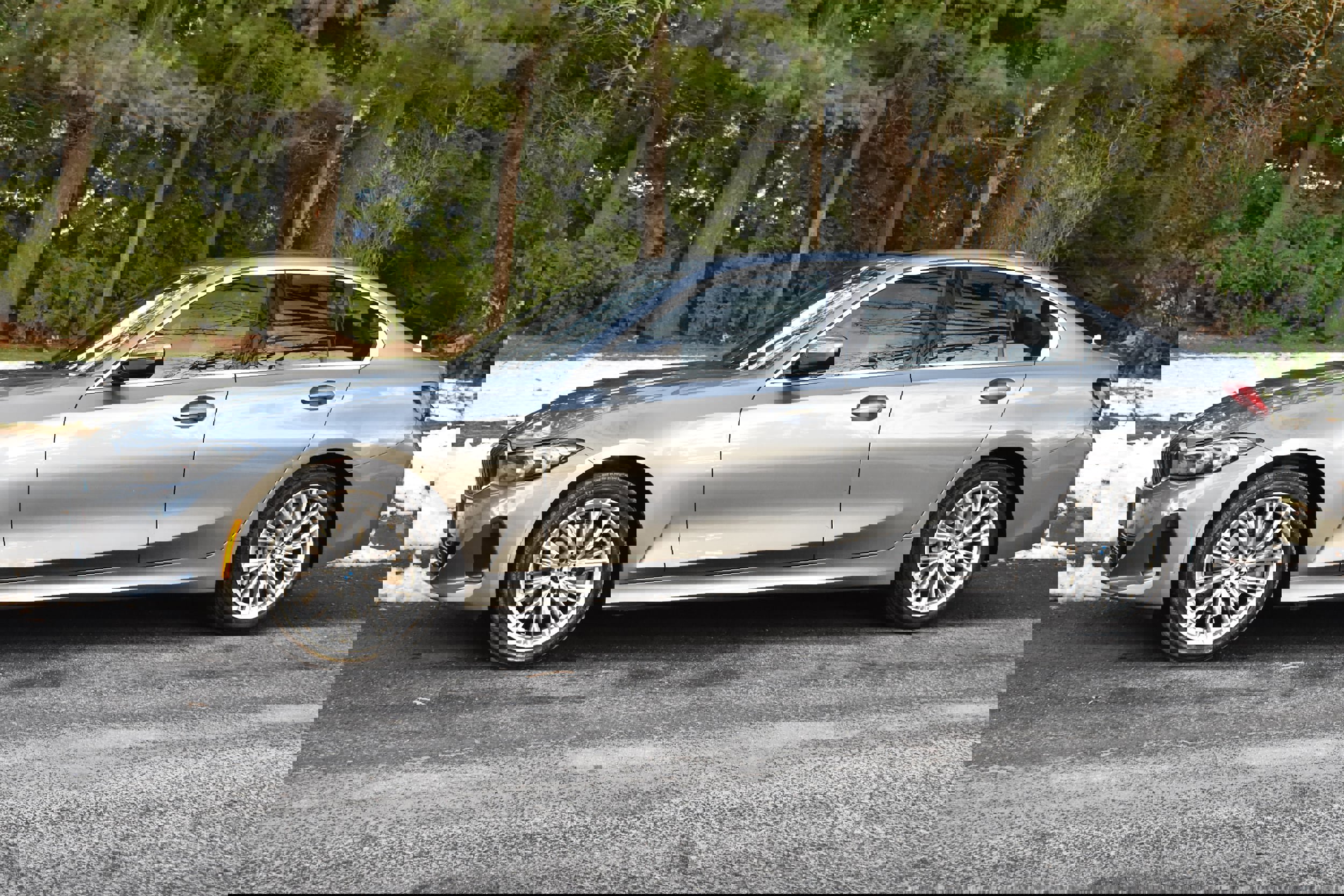 Used 2024 BMW 330i xDrive Sedan image 3