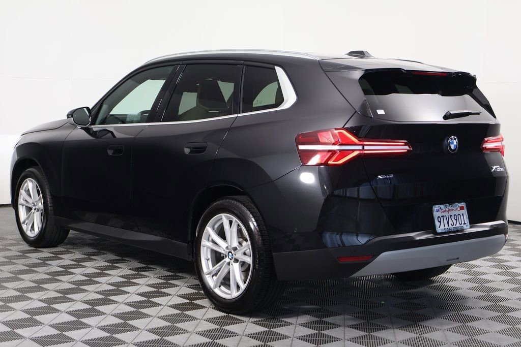 Used 2025 BMW X3 xDrive30i w/ Convenience Package image 6