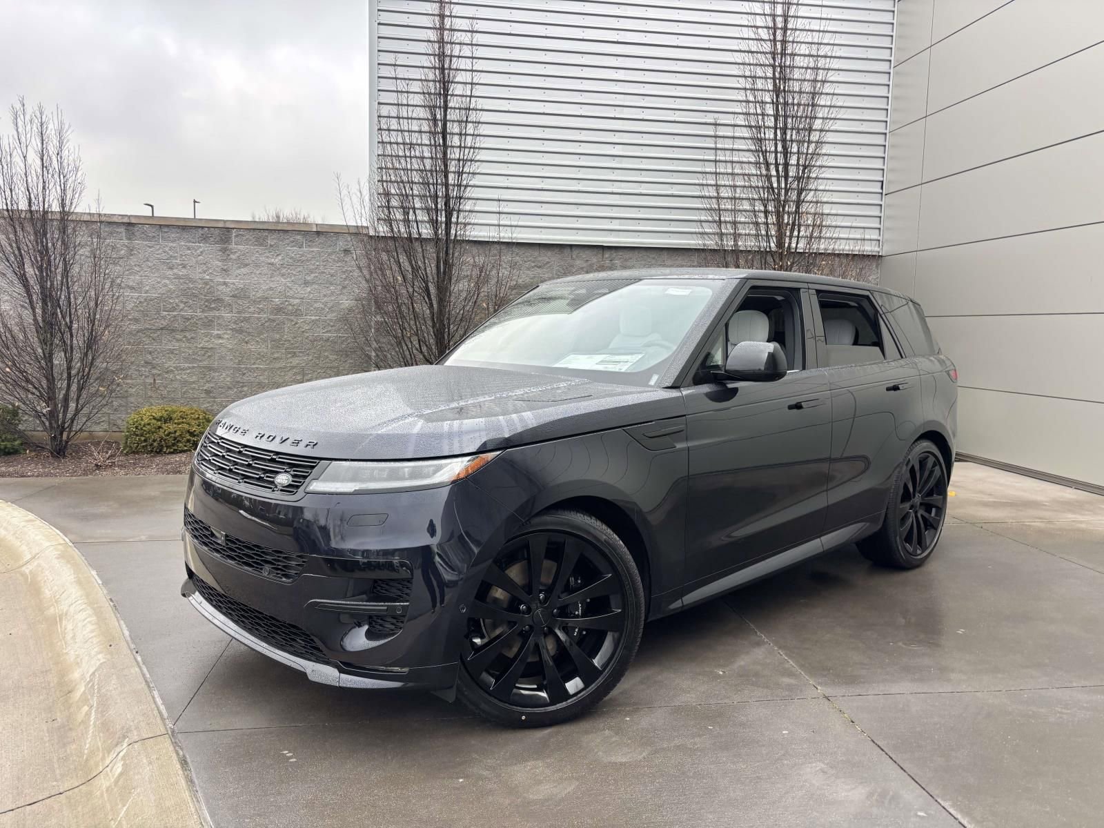 New 2026 Land Rover Range Rover Sport Dynamic SE image 1