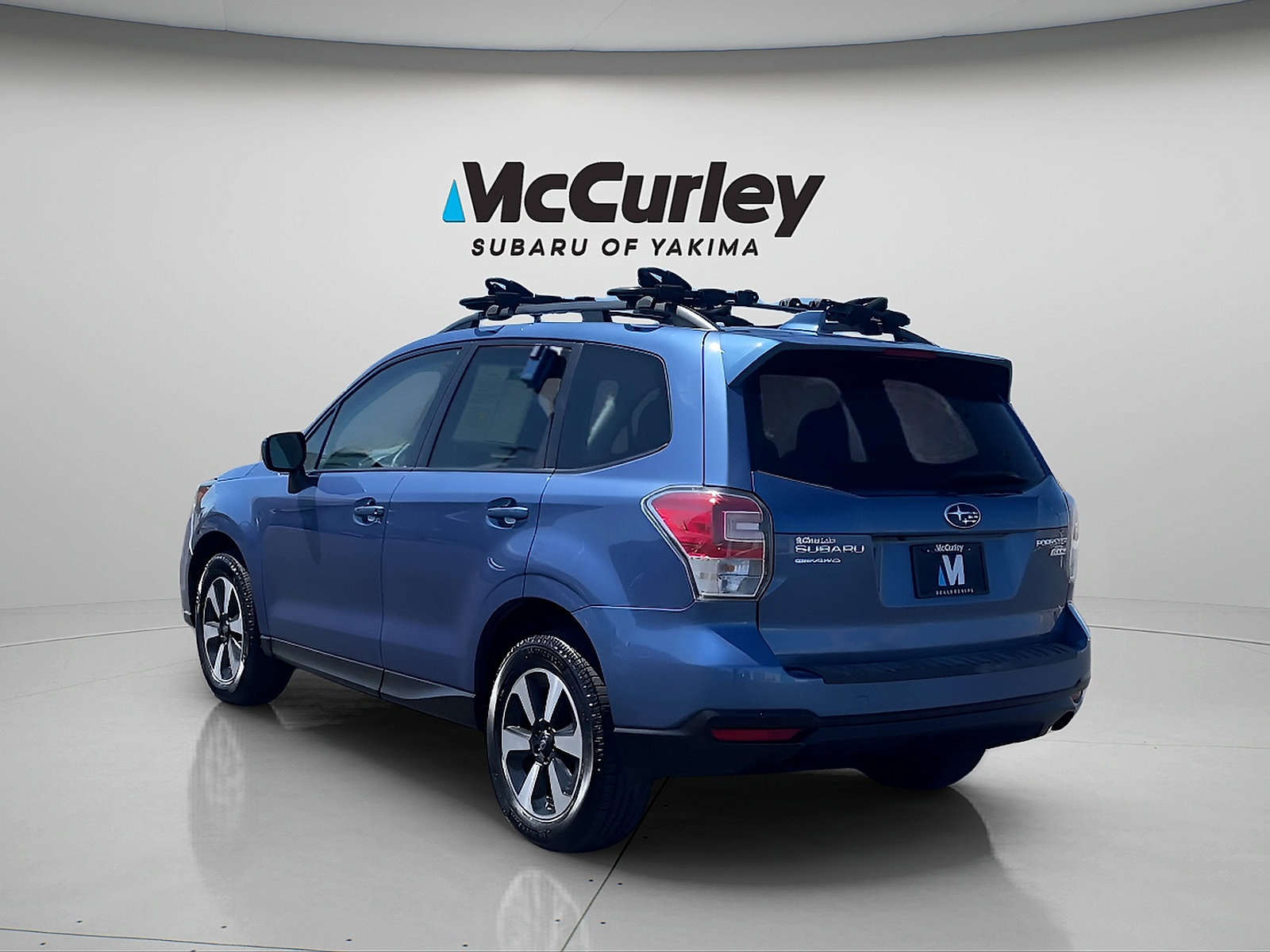 Used 2017 Subaru Forester 2.5i Premium w/ All-Weather Package AWD/4WD image 4