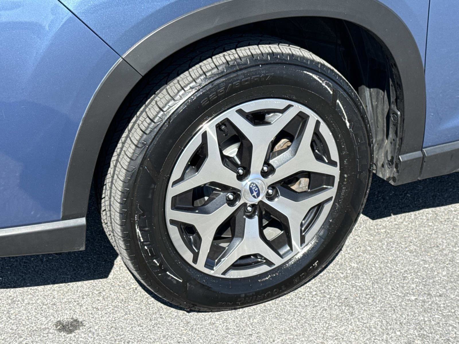 Used 2024 Subaru Forester Premium AWD/4WD image 29