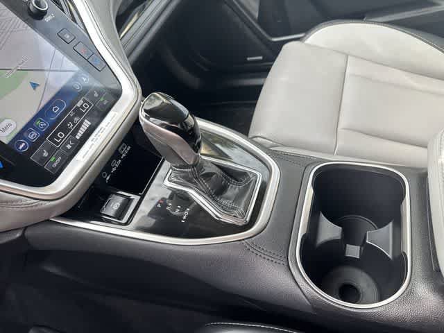 Certified 2025 Subaru Outback Limited AWD/4WD image 29