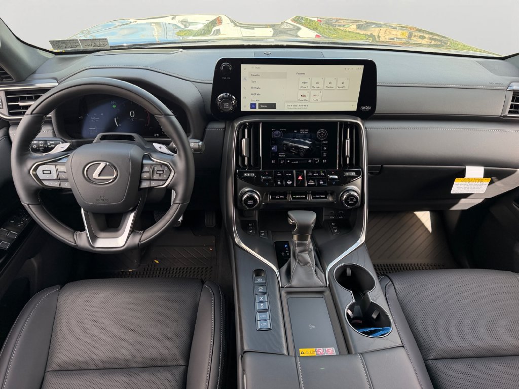 New 2026 Lexus LX 600 4WD w/ Appearance Package image 12
