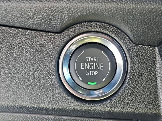 New 2027 Chevrolet Traverse LT w/ Sun and Wheel Package FWD image 17