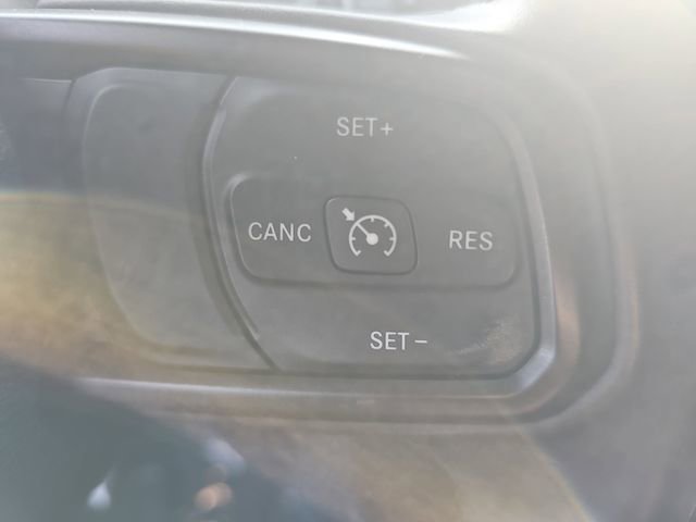 Used 2021 Jeep Gladiator Willys image 18