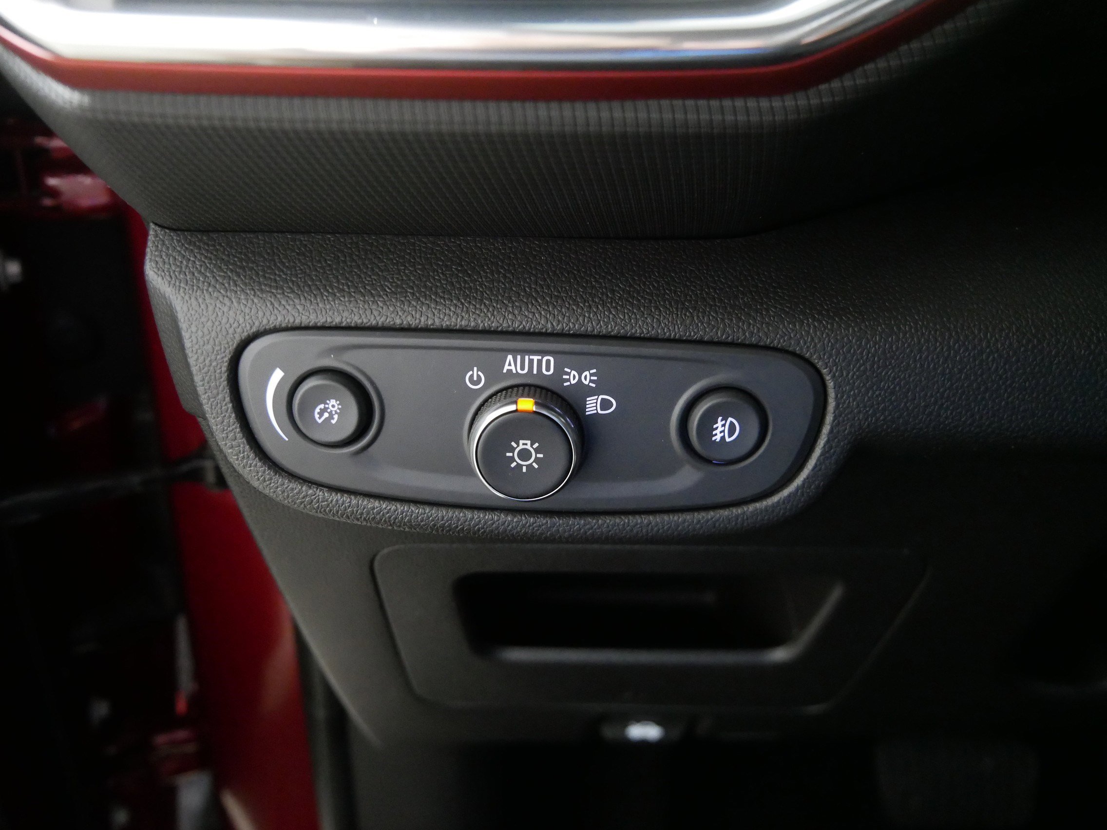 Certified 2023 Chevrolet TrailBlazer RS w/ Sun and Liftgate Package image 26